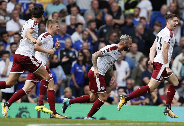 Live betting enthusiasts are surprised with how Burnley managed to beat chanpions Chelsea in their campaign opening game