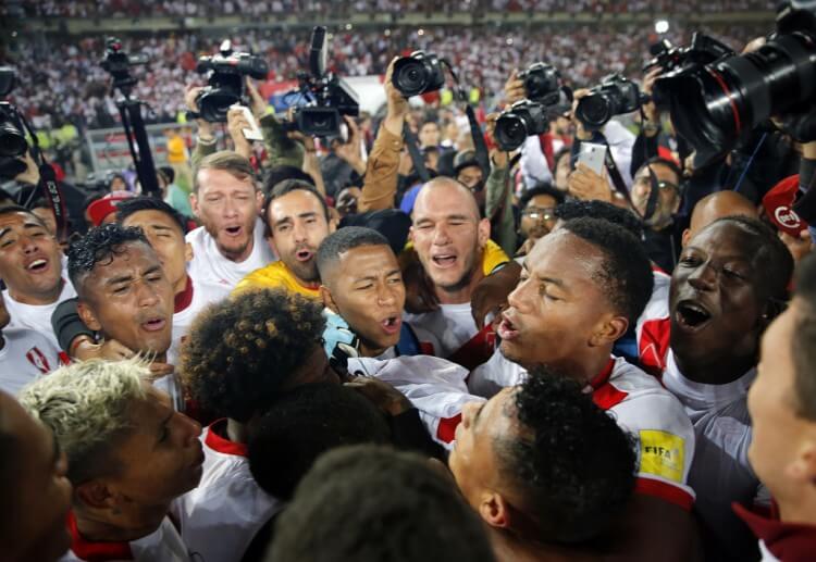 Peru mengamankan tempat mereka di Piala Dunia setelah meraih kemenangan taruhan langsung 2-0 atas Selandia Baru