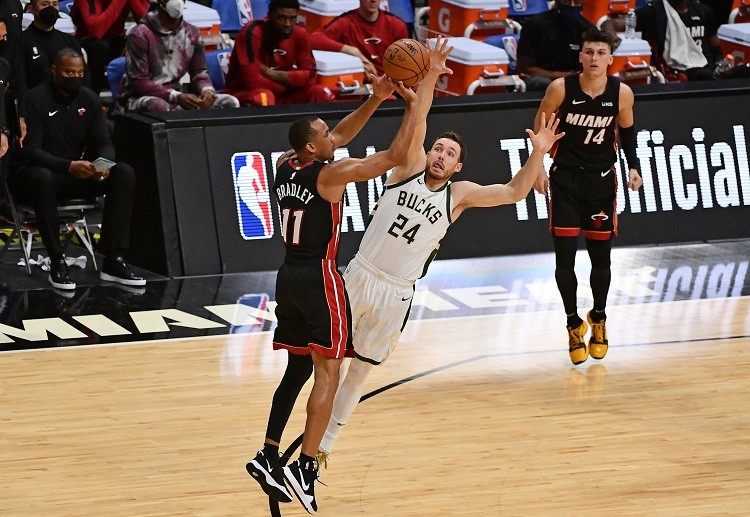 Tỉ số NBA 2020/21 Miami Heat 97 – 144 Milwaukee Bucks.