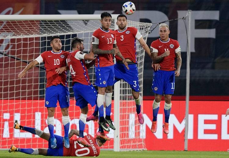 Vòng loại World Cup: Chile dành quá nhiều sự quan tâm cho Messi mà quên đi rằng Argentina vẫn còn một chân chuyền chất lượng.