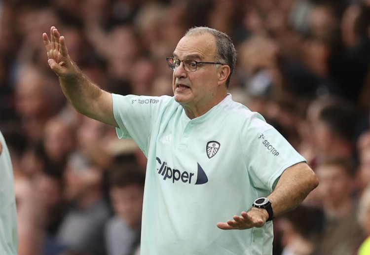 Marcelo Bielsa targetkan kemenangan di Premier League