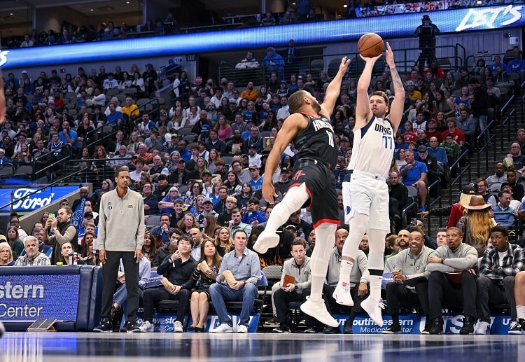 Luka Doncic recorded his NBA-leading eighth triple-double in Dallas' 129-114 win against the Rockets