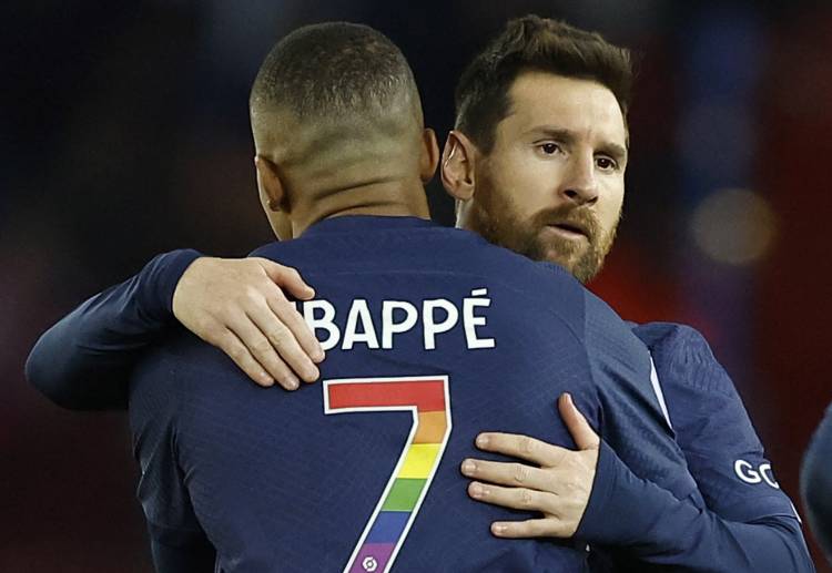 Messi có lần đầu lọt đề cử Cầu thủ xuất sắc nhất Ligue 1, trong khi Mbappe đã có 3 lần giành danh hiệu này