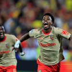 Champions League: Lens lội ngược dòng thành công