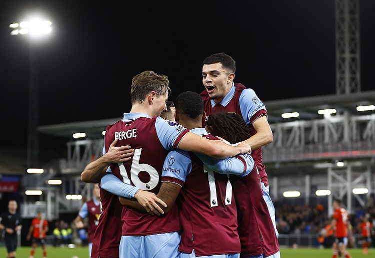 Burnley đang xếp thứ 18 trên BXH Premier League 